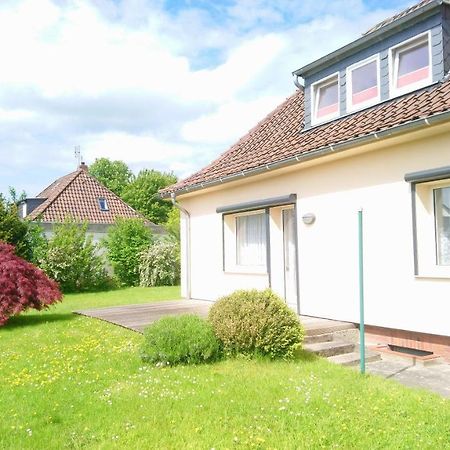 Gaestehaus „Barbara” Mit Garage In 26919 Brake Brake  Extérieur photo